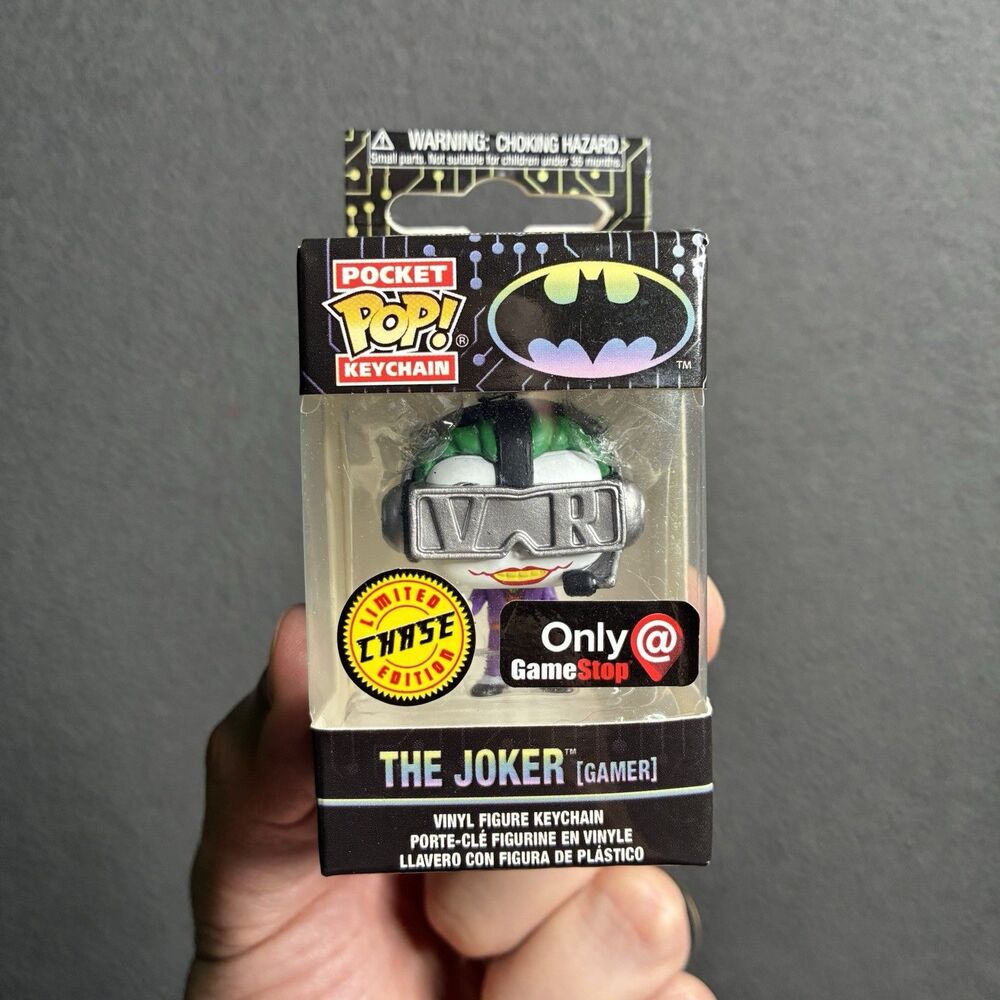 DC Batman The Joker Gamer VR CHASE Pop! Vinyl Keychain Funko Gamestop